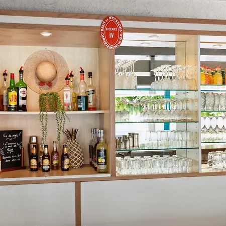 酒店 La Nartelle 圣马克西姆